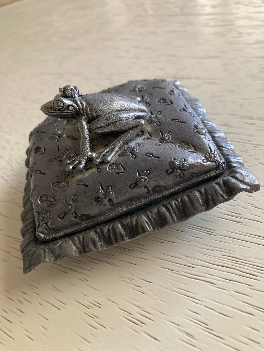 Metzke pewter frog prince on pillow covered  container